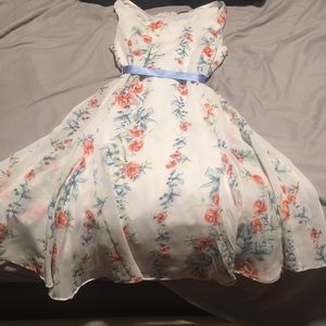 White flowery dress